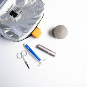 Sacs de maquillage de magasin conçus ingénieux sac cosmétique de papier de Tyvek de voyage pour de petits morceaux d'endroit - Product Image 3