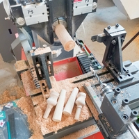 Tour à bois CNC Mustang MT5025A 2,2 kW à commande PLC pour la fabrication de perles de chapelet - Multifonctionnel