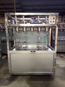 Semi Auto 330ml 250ml Aluminum Can 2 4 Head Nozzle CO2 Isobar Champagne Carbonated Cola Drink Filling Machine - Product Image 2