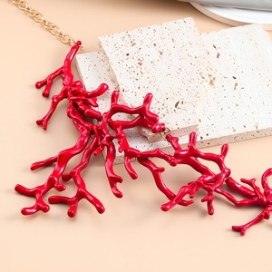 Style bohème nouveau collier en alliage exagéré <span class=keywords><strong>corail</strong></span> rouge personnalité tendance collier bijoux en gros - Product Image 3