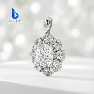 Colar com Pingente Solitário Personalizado em Ouro 10K 14K 18K com Diamante Cultivado em Laboratório Certificado IGI VVS para Mulheres - Product Image 4