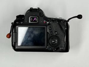 Modèle professionnel de photographie CMOS plein format pour appareil photo numérique <span class=keywords><strong>Canon</strong></span> EOS <span class=keywords><strong>6D</strong></span> <span class=keywords><strong>Mark</strong></span> II seconde main - Product Image 5