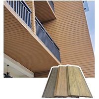Azulejos de techo para exteriores Panel de techo de PVC ASA Revestimiento de pared exterior impermeable con grano de madera 3D