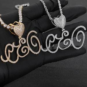 Colgantes de Letra en Forma de Corazón con Moissanita VVS Engastada Personalizada, Plata 925 Bañada en Oro Real, Dijes Iced, Pasa el Test de GRA, B2B - Product Image 3
