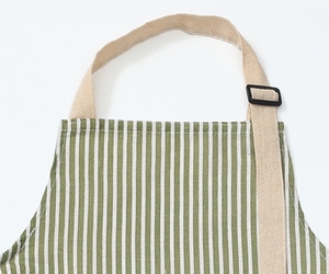 Delantal de Chef Profesional Ajustable e Impermeable, Delantal de Cocina Diseñado con 2 Bolsillos - Product Image 4