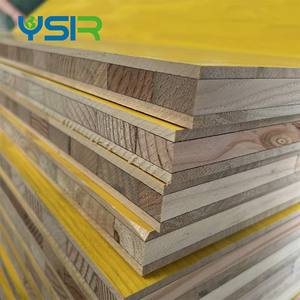 Panneaux de coffrage en <span class=keywords><strong>contreplaqué</strong></span> pour dalles de béton 21 mm 27 mm, 3 plis, jaune, panneau triplé - Product Image 1