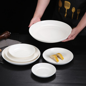Ensemble d'assiettes à dîner en céramique blanche moderne, compatibles micro-ondes et lave-vaisselle, plats ronds - Product Image 6