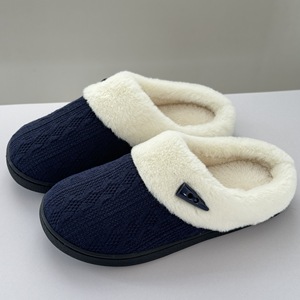 Bon marché Prix léger respirant anti-dérapant fourrure chaude chaussures d'intérieur pour dames hommes diapositives pour pantoufles pour la saison d'hiver - Product Image 4