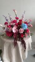 Décoration florale d'événements de luxe, design durable, fleurs artificielles, centre de table de mariage, arrangement floral pour allée, arche florale