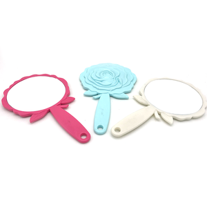 Commercio all'ingrosso universale prezzo competitivo OEM di plastica <span class=keywords><strong>vintage</strong></span> rose tenuto in mano <span class=keywords><strong>specchio</strong></span> per il <span class=keywords><strong>trucco</strong></span> con manico - Product Image 3