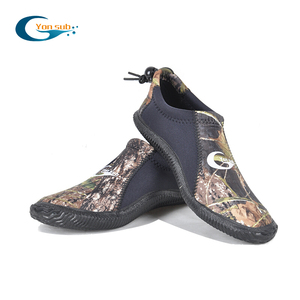 YONSUB Scarpe Subacquee in Neoprene 3mm, Leggere e ad Asciugatura Rapida per Spiaggia, Nuoto, Kayak, Antiscivolo, a Taglio Basso - Product Image 1