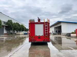 Nouveau <span class=keywords><strong>camion</strong></span> <span class=keywords><strong>de</strong></span> pompiers diesel <span class=keywords><strong>de</strong></span> sauvetage DongFeng 4x2 avec réservoir <span class=keywords><strong>de</strong></span> 3001-5000L, hauteur <span class=keywords><strong>de</strong></span> travail <span class=keywords><strong>de</strong></span> 18m, norme d'émission Euro 6, transmission manuelle - Product Image 6