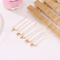 Dainty initiale coeur or collier pour femmes à la mode initiale charme chaîne collier Simple mode fête filles cadeau