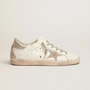 <span class=keywords><strong>Scarpe</strong></span> da ginnastica da uomo di design <span class=keywords><strong>in</strong></span> vera pelle, stile retrò effetto invecchiato, con suola piatta e soletta rialzante, modello Star. - Product Image 4