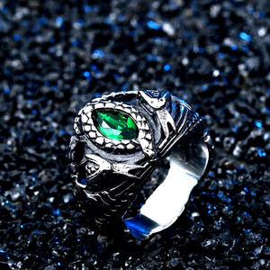 Anillo de Acero Inoxidable 316 con Serpiente Doble y Piedra Natural para Hombre, Tono Plata Antiguo, Tallado de Escamas, Estilo Atrevido Oscuro Rebelde Biker Punk para Uso Diario - Product Image 3