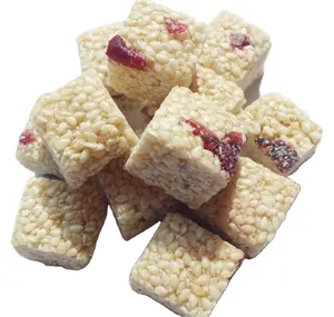 Novo sabor de cranberry em forma de cubo deliciosos petiscos de gergelim