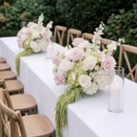 Centre de table floral artificiel effet naturel, roses blanches et roses, hortensias, lys calla, décoration de table pour mariages, événements et fêtes