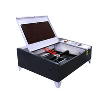 Máquina de Grabado Láser Portátil de Escritorio Pequeña CNC CO2 de 440 40W/50W