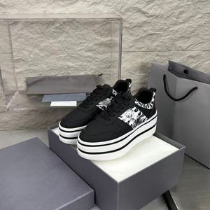 รองเท้าโลฟเฟอร์ลำลองสไตล์เรโทรสำหรับผู้ชาย หนังแท้ พื้นรองรับแรงกระแทก ลายเสือดาว ดีไซน์คลาสสิก คุณภาพสูง เหมาะสำหรับฤดูร้อน - Product Image 5