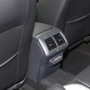 Kit de charge USB double type C pour aérateur arrière Volkswagen Golf 7.5 Mk7, pour mise à niveau et rétrofit. - Product Image 3