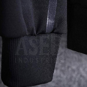 Marque de distributeur Costumes de sport pour hommes Ensemble de survêtement deux pièces avec impression de logo personnalisé à prix raisonnable - Product Image 4