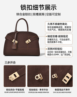 Tas Tangan Wanita OEM Eksklusif Baru 2026 untuk Perjalanan, Kapasitas Besar, Bahan Suede Beludru, Resleting Logam, Model Tote Selempang