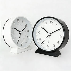 Reloj Despertador Simple con Carcasa Metálica Blanca de 3.5 Pulgadas, Función de Repetición y Luz Nocturna - Product Image 3