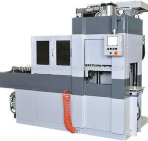 Ligne automatique <span class=keywords><strong>de</strong></span> machine <span class=keywords><strong>de</strong></span> moulage <span class=keywords><strong>de</strong></span> sable <span class=keywords><strong>prix</strong></span> moins cher - Product Image 1