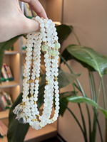 Bracelet en cristal naturel au thé blanc Sinyore