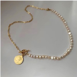Collier avec pendentif en perle d'eau douce naturelle, style rétro simple, boucle OT, chaîne claviculaire, cadeau idéal pour les meilleures amies, pour les filles tendance - Product Image 2
