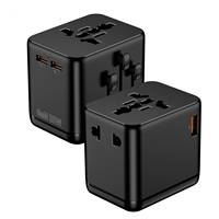 Adaptador Universal Ultra Mini Convertidor de Corriente y Cargador USB 2 en 1 GaN PD 20W 2 USB-C y USB-A 2500W Cargador Mundial