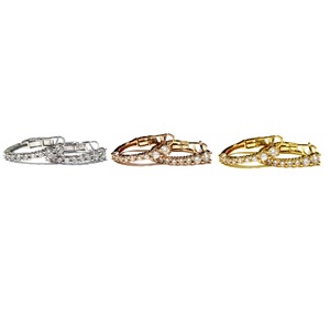 Boucles d'oreilles simples pour femmes, bijoux ronds en diamant, couleur blanc, or 18k, style décontracté, haute qualité, cadeaux d'anniversaire exagérés - Product Image 4