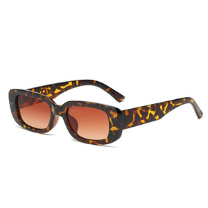 Xsy <b>Small</b> Square <b>Frame</b> Pc Material <b>Sunglasses</b> Black Women's Classic European Style Uv400 Protection Outdoor Sports Driving - Product Image 3