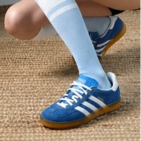 Chaussettes de yoga rayées mi-hautes pour femmes, antidérapantes avec grip en silicone, chaussettes de Pilates côtelées en coton, chaussettes longues pour barre