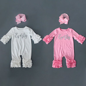 Nuovi <span class=keywords><strong>prodotti</strong></span> set di pagliaccetto <span class=keywords><strong>per</strong></span> neonate con stampa personalizzata con volant autunnale con fascia - Product Image 1