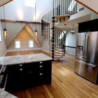 Escalier en colimaçon avec marches en bois éclairées par LED, escalier courbé intérieur pour projet résidentiel de luxe