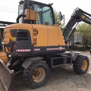 Mini Escavatore Usato <span class=keywords><strong>Volvo</strong></span> EC60C, Macchinario da Costruzione Economico, <span class=keywords><strong>Volvo</strong></span> 6 Tonnellate a Basso Prezzo Disponibile, Modelli 210B 210D 240B - Product Image 2