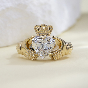 Joyería Messi Personalizada MSR-2273 Anillo de Diamante Cultivado en Laboratorio con Corazón de 18K - Product Image 1