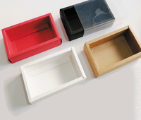 Boîte cadeau en papier personnalisée en gros avec couvercle transparent pliable en PVC, boîte en papier rouge/blanc/noir/kraft