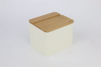 Boîte de rangement pour perles de linge carrées en fer blanc avec couvercle en bambou