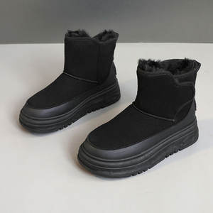 Bottes de neige chaudes en coton pour femme, modèle 2026, légères et tendance, pour l'extérieur, haute qualité - Product Image 4