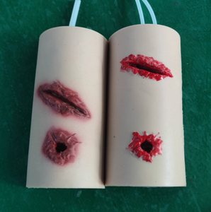 หุ่นจำลองซิลิโคนสำหรับฝึกการรักษาบาดแผลจากมีดและปืน ขนาดเท่าคนจริง อุปกรณ์การศึกษาทางการแพทย์ - Product Image 5