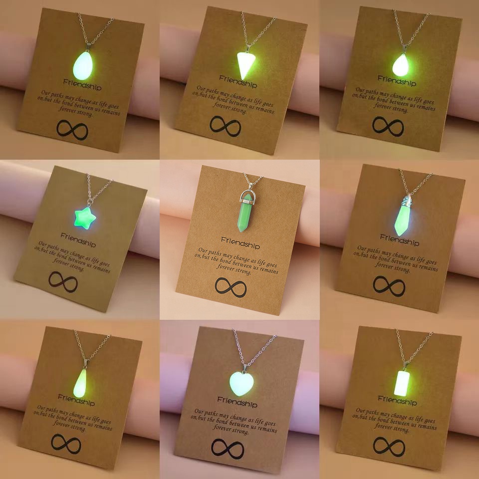 Vente en gros pendentif en pierre lumineuse en forme de cœur croix goutte d'eau étoile breloque pour femmes collier bijoux phosphorescent