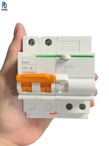 Disjoncteur différentiel EASY9 RCCB, dispositif anti-fuite, protection contre les surcharges et les courts-circuits, usage domestique - Product Image 1
