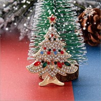 Série de Noël européenne et américaine Broche Décoration Elk Vieil homme Flocon de neige Diamant Badge Pin Cadeau en gros pour enfants