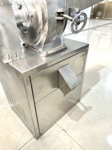 Broyeur multifonctionnel en acier inoxydable de qualité alimentaire pour céréales, moulin à marteaux, alimentateur et mélangeur - Product Image 4