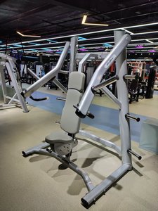 Équipement de fitness professionnel pour salle de sport : Machine à presser les pectoraux assis sur banc super incliné à charge libre pour l'entraînement de force - Product Image 6