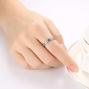 Anillo de Eternidad Q947 con Números Romanos y Circonitas Cúbicas, Anillo de Compromiso Unisex de Moda - Product Image 6