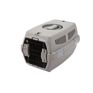 Boîte de transport en plastique <span class=keywords><strong>Karlie</strong></span> pour chats et chiens - Design extérieur écologique et tendance, conforme à la réglementation IATA pour le transport d'animaux vivants - Product Image 1