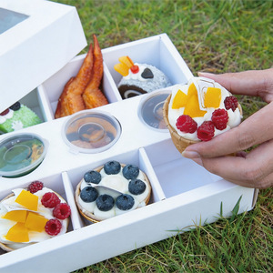 Scatola per Alimenti Usa e Getta a Forma di Cane con Finestra Trasparente in Carta Kraft per Torte, Dessert, Campeggio e Gite Primaverili - Product Image 2